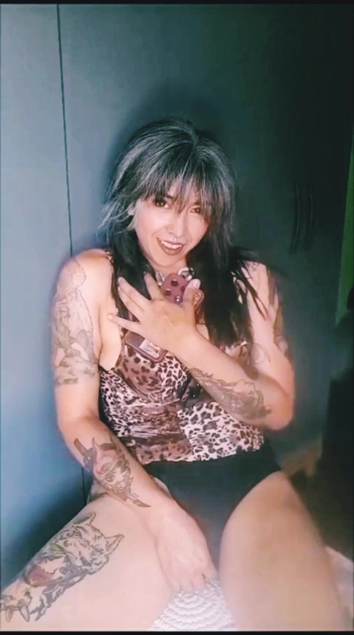 Casia Castro: I Can’t Get Your Cock Out of My Head
