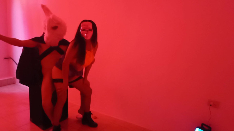 Martin13: Potkala jsem muže, který se na halloweenské párty oblékal jako...