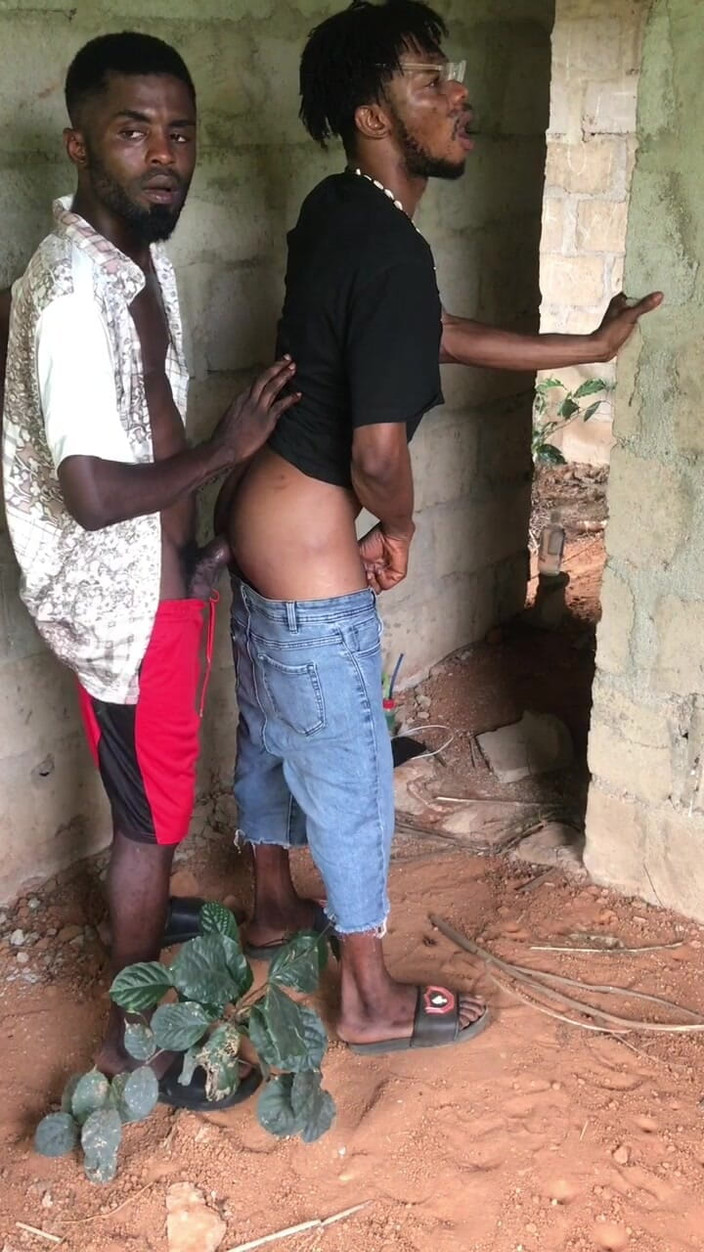 Segzze_: Yo y mi novio en el edificio