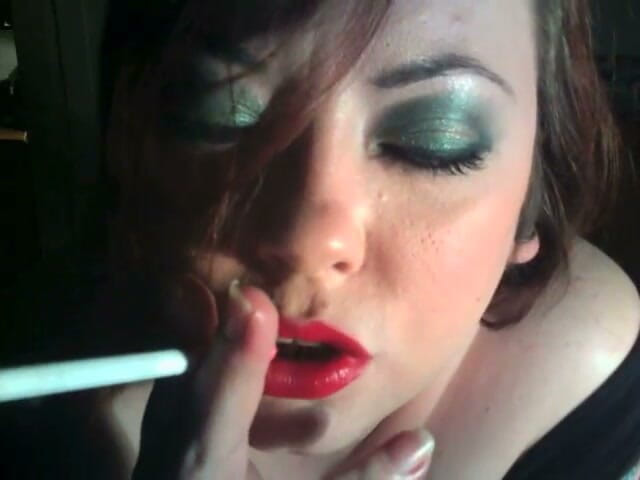 Tina Snua: Naughty Nanny Will Fill Your Lungs with Smoke - Smoking BBW