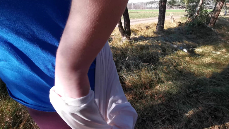 Bouncy Tits Action: Titslapping Session and nipple punishment