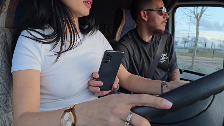 Labestiaylabella: ¡Recogí Un Cliente De UBER Sin Sostén!