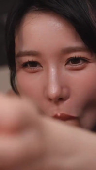 การเล่นซาดิสมัสสุดพิเศษของเธอมาพร้อมกับรอยยิ้มของปีศาจและทีซิน... ฉันติดรางวัลน้ําเงี่ยนไหลเยิ้มหลังขย่ม บทที่ 2