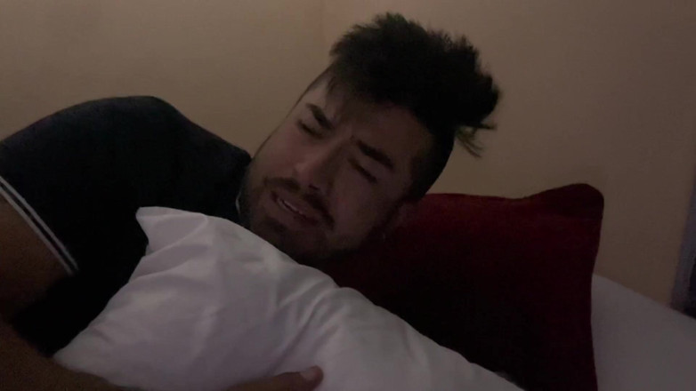 GIULIANA_BIG: Después De Ducharme, Mi Compañero De Piso Me Usa Como...