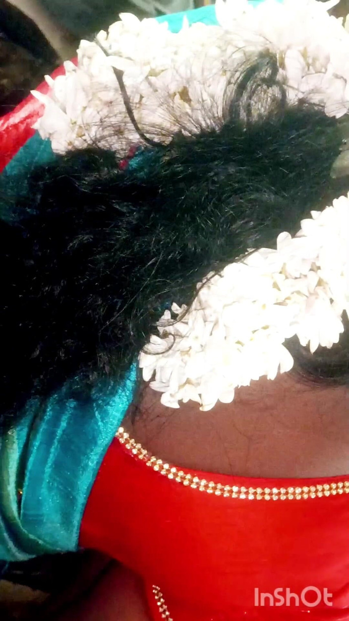 MANJULAK: Tamil Akka a Tambi