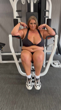 Blonde BBW MILF