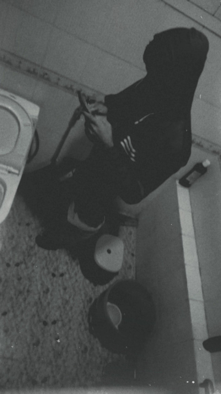 Brijesh 270: Üvey oğlumun banyoda yaptığı her şeyi kamerada gördüm