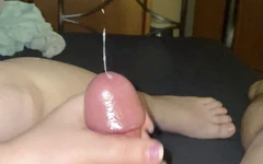 Belo orgasmo com óleo de punheta
