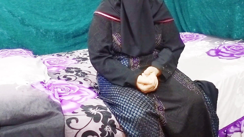 Ahmed and Samah: Cuckold mengambil kawan saya kadang-kadang untuk mengongkeknya.