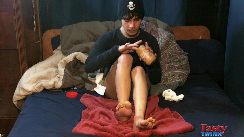 Tasty Twink: 땅콩 버터 천사