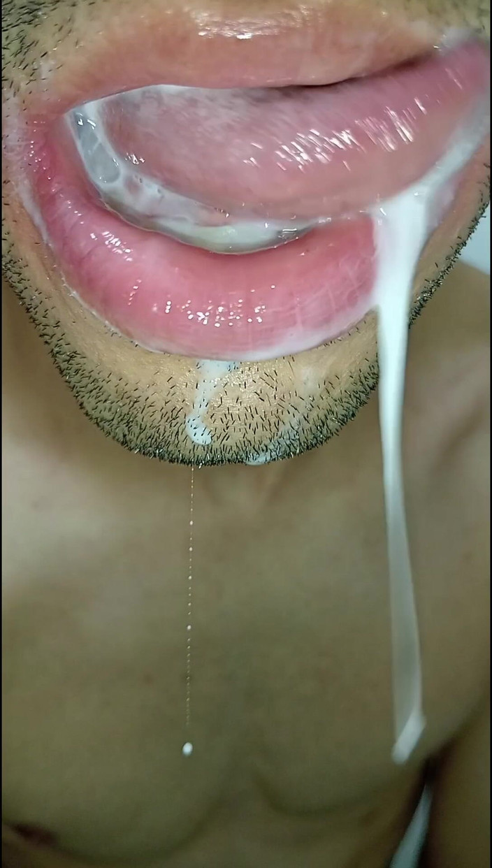 Rey rey: 射在我嘴里，玩弄你的精液，并吞下它，性感，femboy，变性人，同性恋顽皮，舌头，荡妇，六包，健身青少年