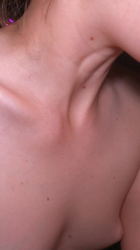 Close-up Blowjob! Cum on Lips!