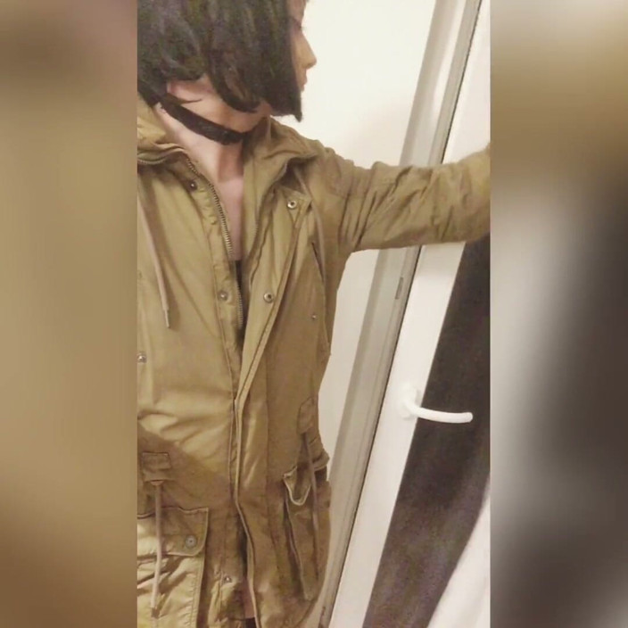 Sissyvalerie69: Prima dată când mă expun pe balconul meu