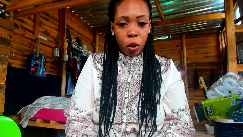 AnalEbony: Permaisuri nakal bermain peranan