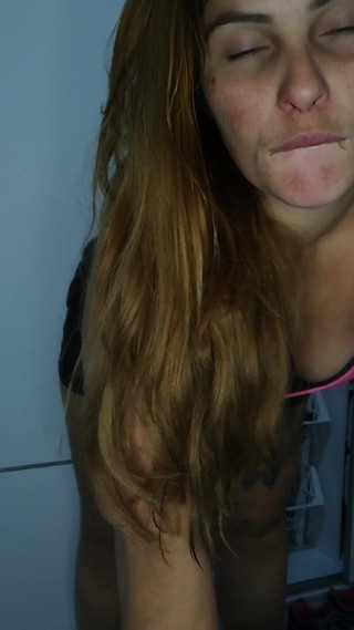 Dai Belan: Oblékla jsem si sukni, abych udělala své jedlíky nadrženými, blikající...