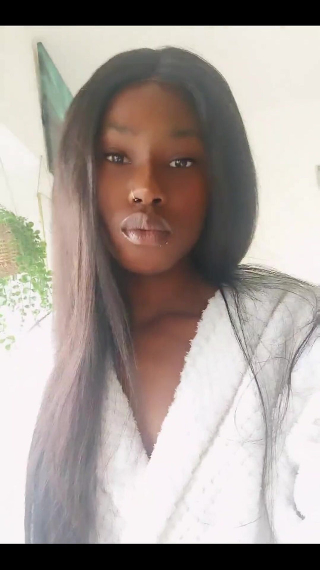 Ebony Babe (Xeinna Rose) Ebony Babe (Xeinna Rose)