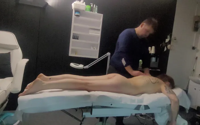 LuTosT: I Came to the Masseur, After the Massage I Wanted...