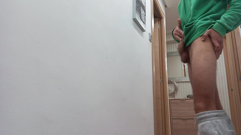 Elvissc: Můj přítel mě požádal, abych ukázala svou malou řiť a tvrdě šukala...