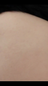 Kočička se předvádí se svou kočička