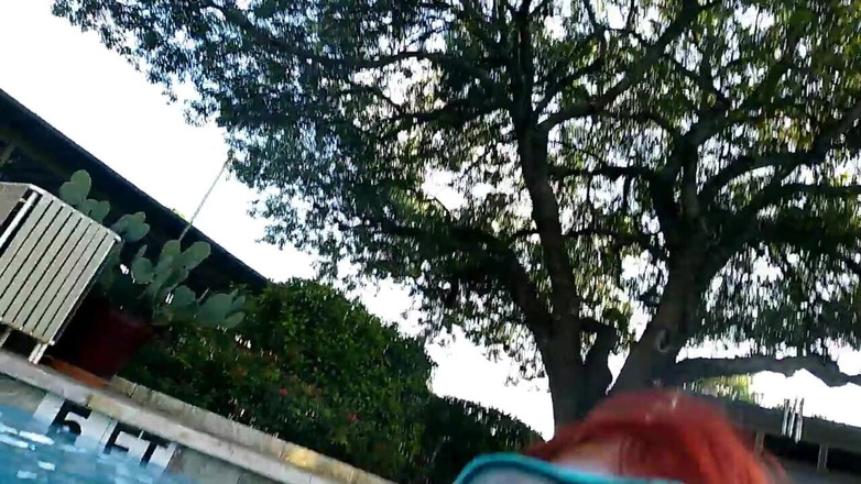 BBW nurse Vicki adventures with friends: Couple Underwater Diving and Swimming