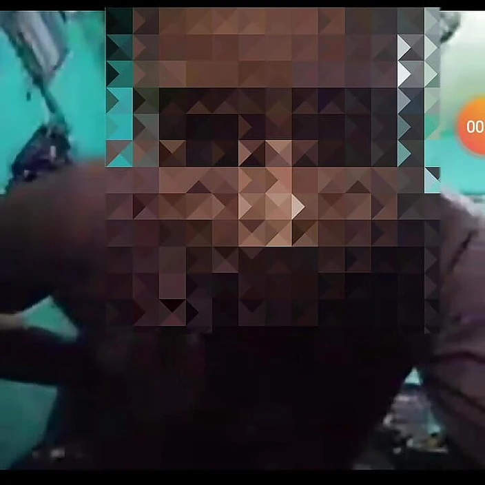 Yadav: Prstění na videohovoru