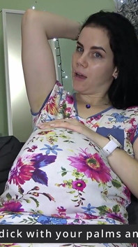 Heiße schwangere MILf lutscht und bekommt cumshot auf den bauch