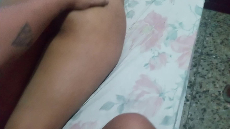 BigassMILF40: Creampie im arsch meiner reichen indischen stiefmutter masturbiert in ihrem...
