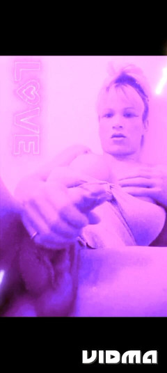 Laratransexualbarcel: 흑인 대물 자지에게 따먹히는 핫한 금발