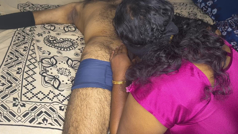 sweetymallu: Malayalee House Wife Enjoying with Her Driver