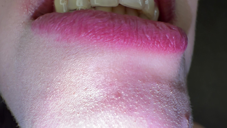 Hottie goddess: Deep Throat Slime Extrakce: Ultimátní slintání a výstřik do hlenu