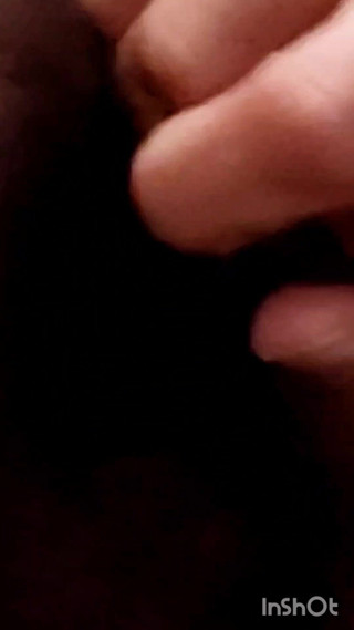 Grayalpha: Dildo v zadku (zblízka)