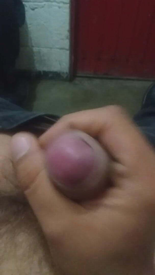 AlexxxFilms: Supercum sobre mí