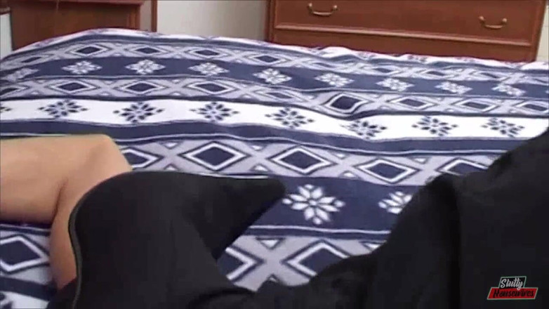 Vere Casalinghe Italia.: Mature lady gets fucked in badroom