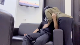 Istri nakal ini selingkuh dari suaminya sama pria kontol besar