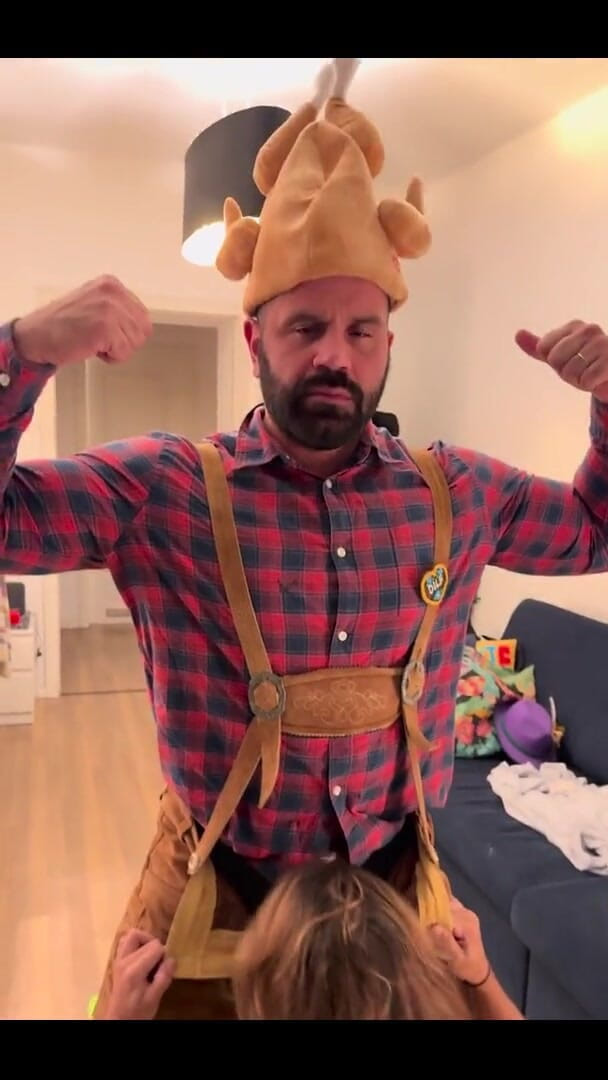 Massive daddy xxx: Oktoberfest Macho เย็ดผัวผู้หญิงของเขา