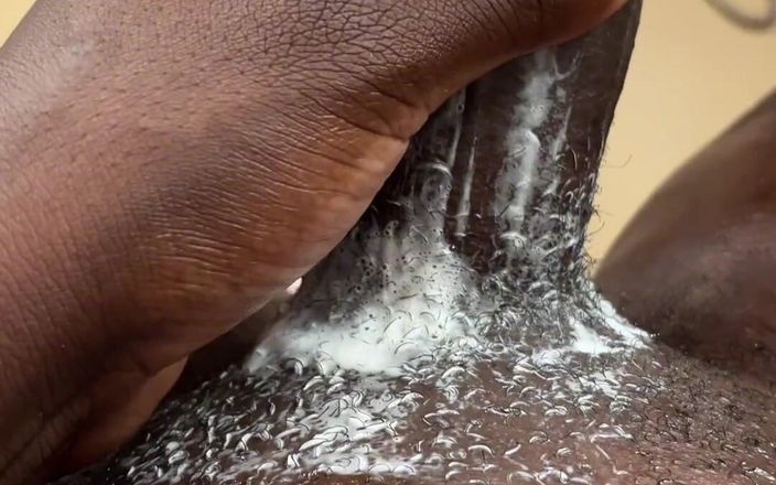 Bbc-godaddy: Com tesão africano grosso pau prenhando e gozada sextoy parte 2