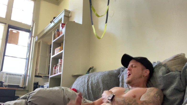 MikeyJ: Jack off