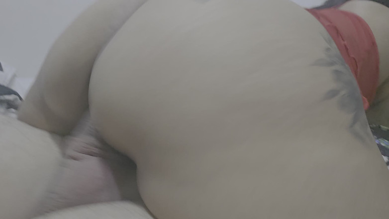 teensalome: Ik stuur een video naar mijn man met mijn geliefde