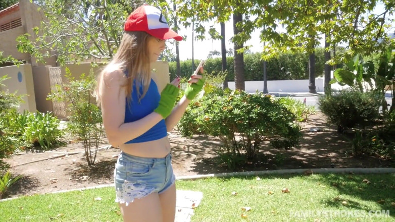 Family Strokes: Cute gamer chick fucks her hung step-bro