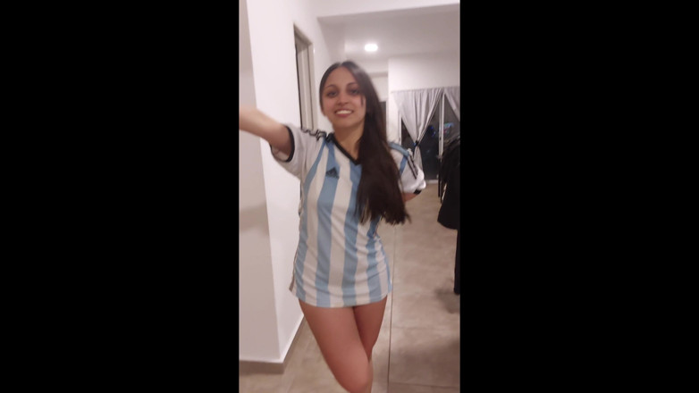 LoverDevilx: Argentina campeona de América - gran fan de culo es follada...