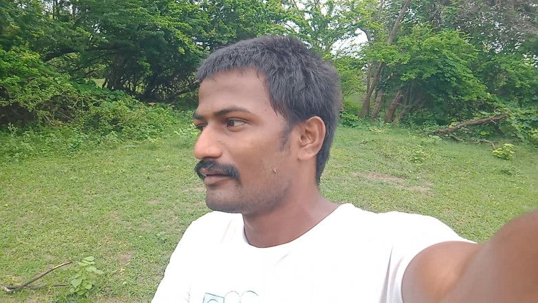 KUMBHA MANOJ KUMAR: Xhard - film tânăr în zona iubirii