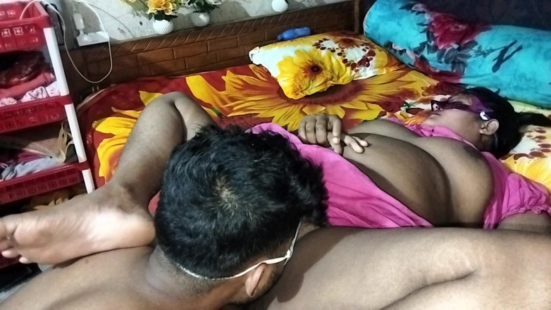 Sexybou69: Vhabi Bangladesh makan pepek.