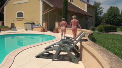 Dirty Doctors Clips - Mature British Lesbians: Sexy lesbica matura persa in Francia