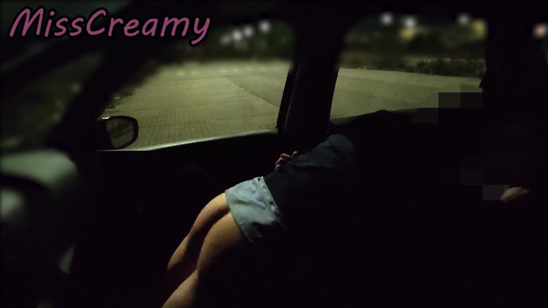 Miss Creamy: Demi-sœur Risquée, Sexe Nocturne En Public Avec Squirt Bruyant Et...