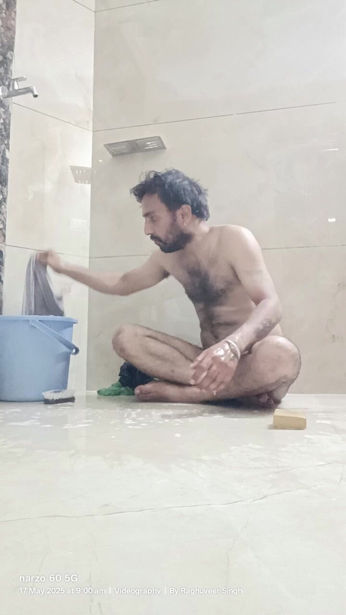 Rajasthani-old-lover: Băiatul Rajasthani Arată penisul