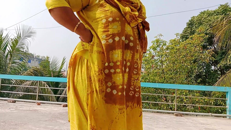 Morjenabb: Fată din sat - videoclip XXX pentru prima dată, fată din...