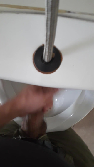 littlelatinhunter: I Jerk off in a Public Bathroom, I Cum and...