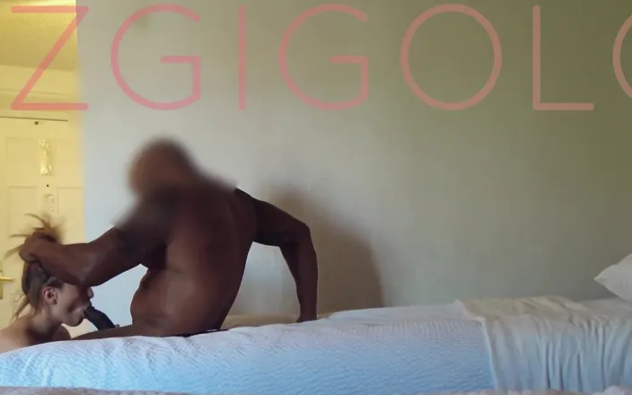 AZGIGOLO: wickedaveena taking a break from her cuck to get properly...