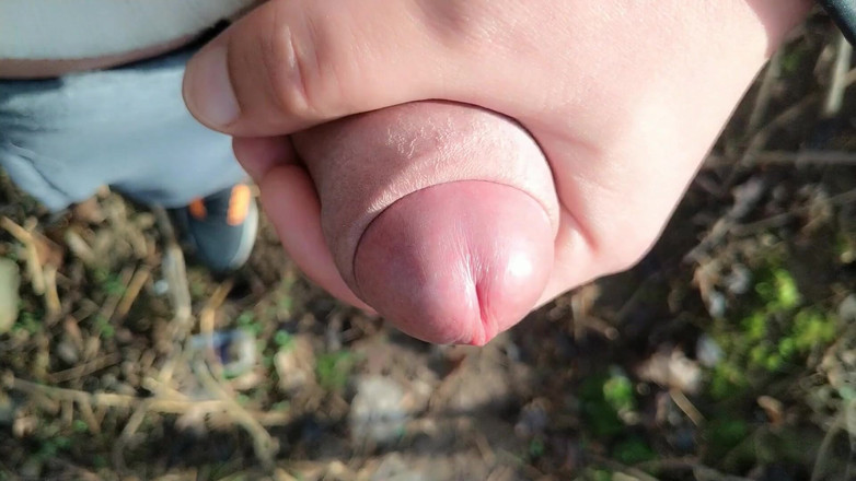 Idmir Sugary: Jemné pomalé honění zblízka Nesestříhané péro venku - zblízka mrdka