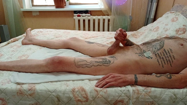 Zona901: Ma copine me vide les couilles de sperme en me...